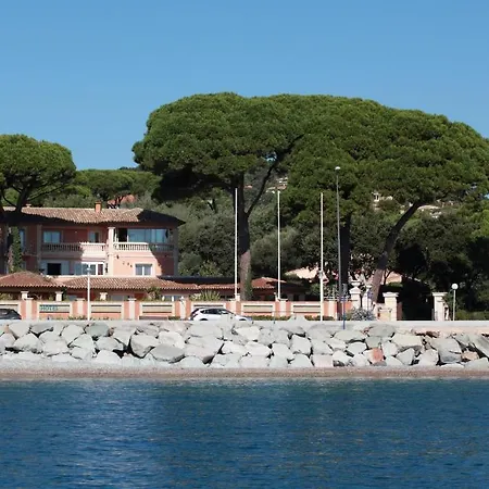 מלון Martinengo סן-מקסים