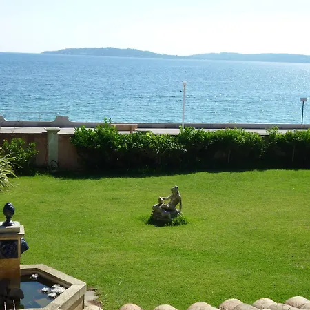 Martinengo فندق سانت ماكسيم