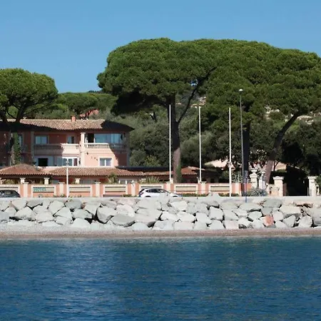 מלון Martinengo סן-מקסים